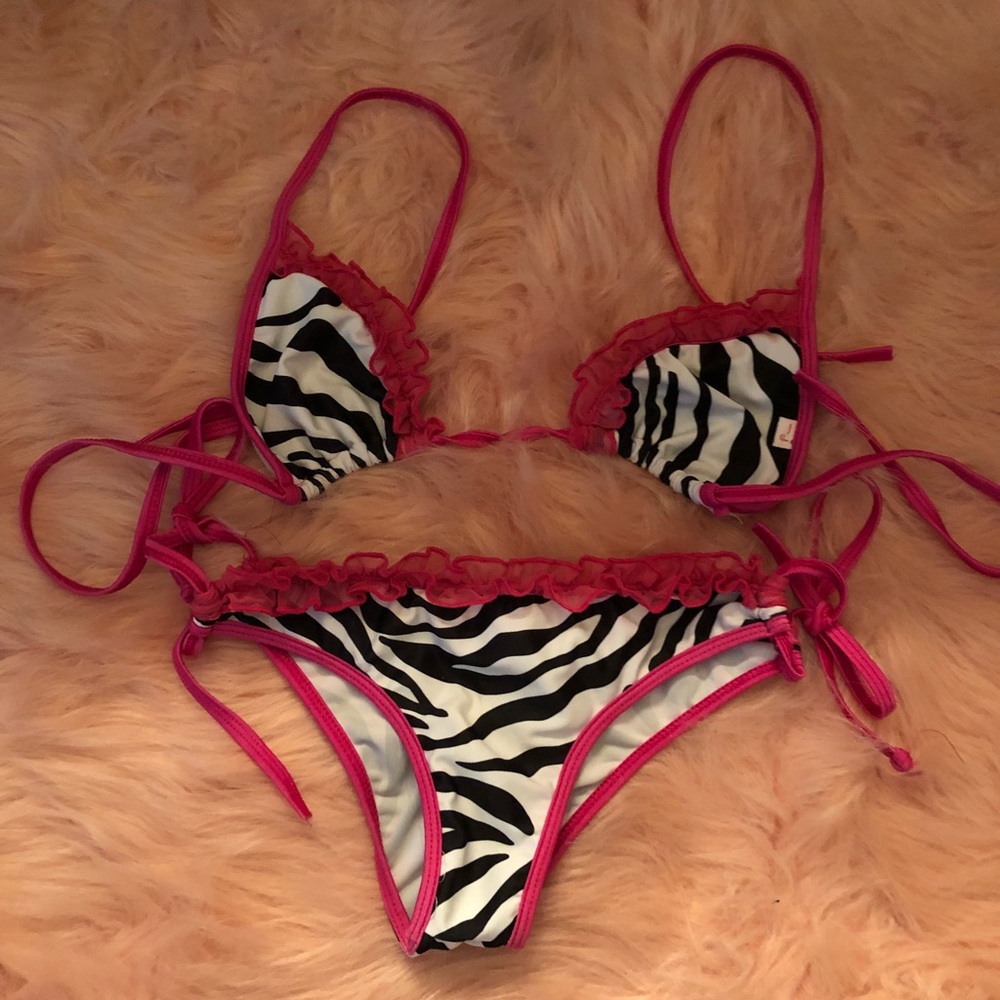 Chynna Dolls zebra bikini